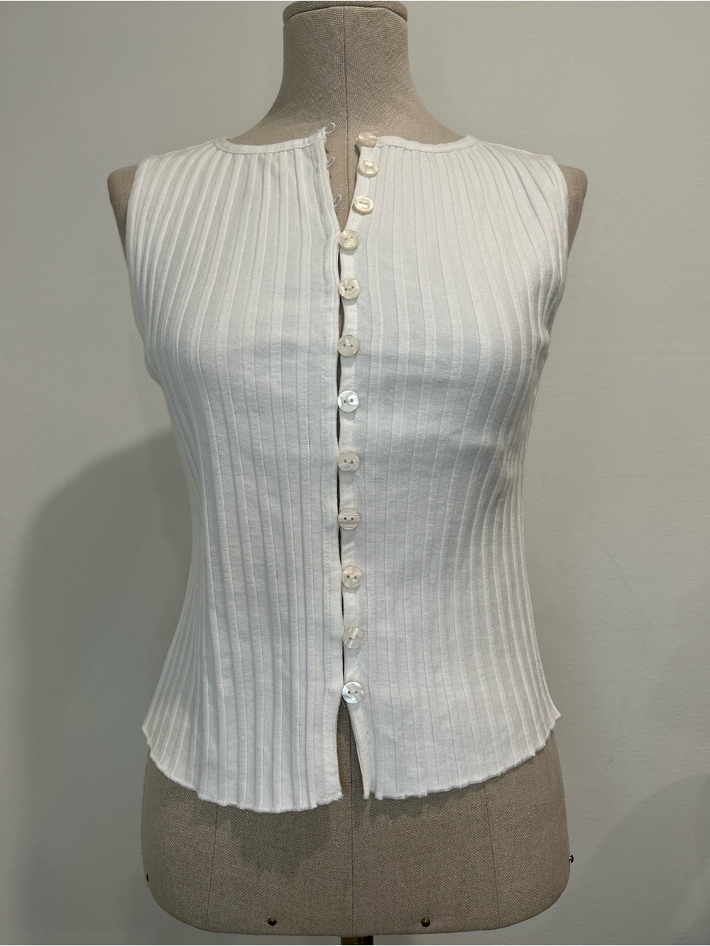 FREE PEOPLE - Tilly Vest Blouse Top Knit Ribbed Buttondown Scoop-Neck Size XS - Picture 2 of 9